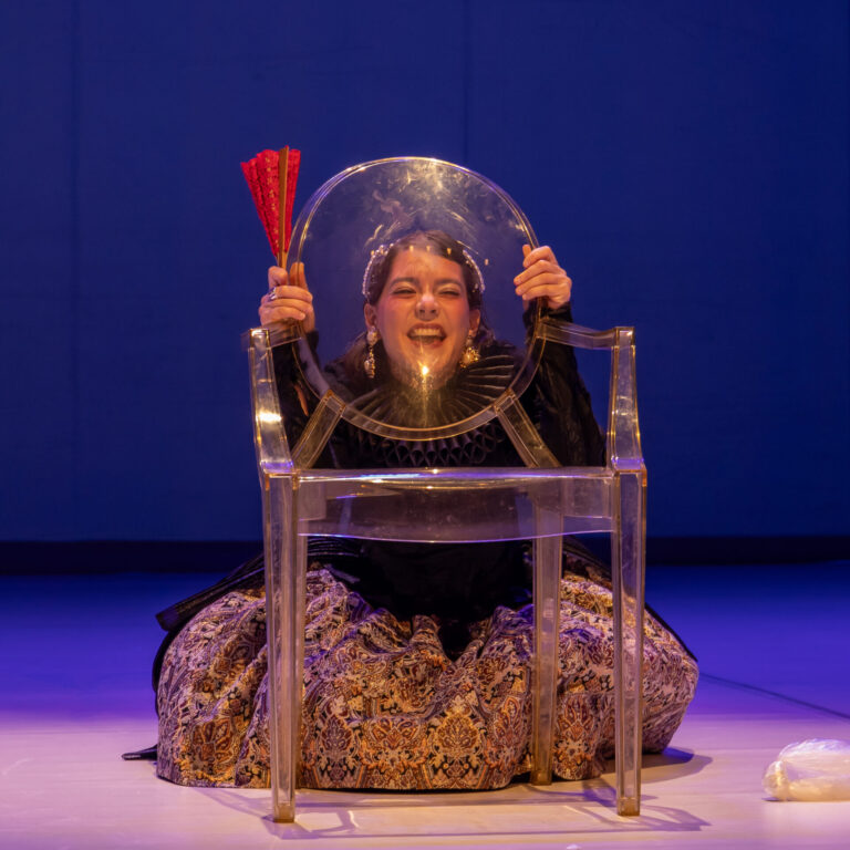 Négy remek vendégelőadás érkezik a Budaörsi Latinovits Színházba májusban!